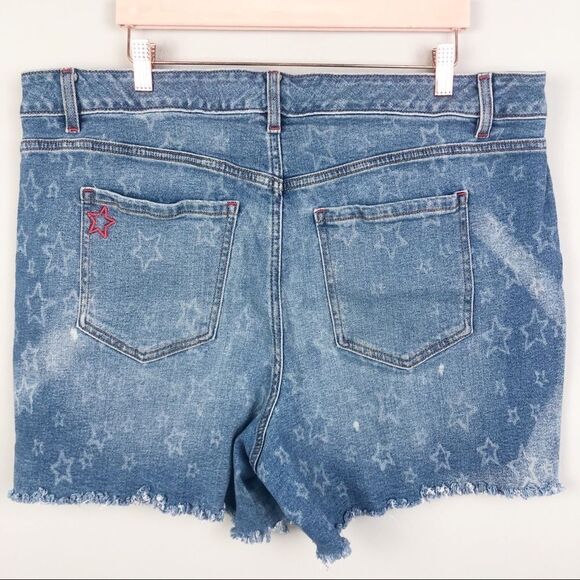 LANE BRYANT | Star Print Girlfriend Denim Shorts Women’s Plus Size 18 - Picture 9 of 10